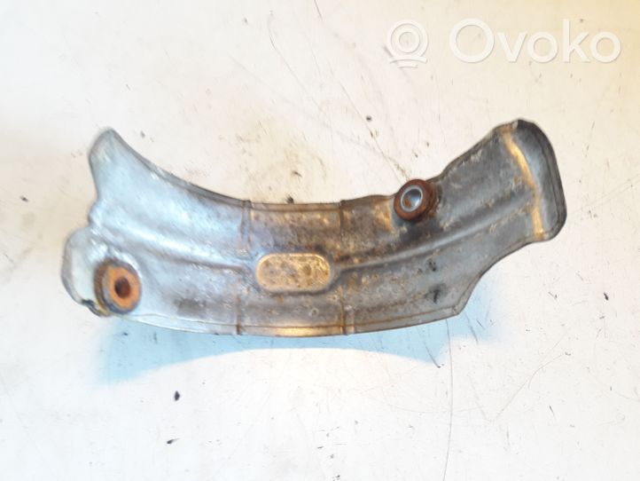 Toyota Avensis T250 Heat shield in engine bay 172710R020