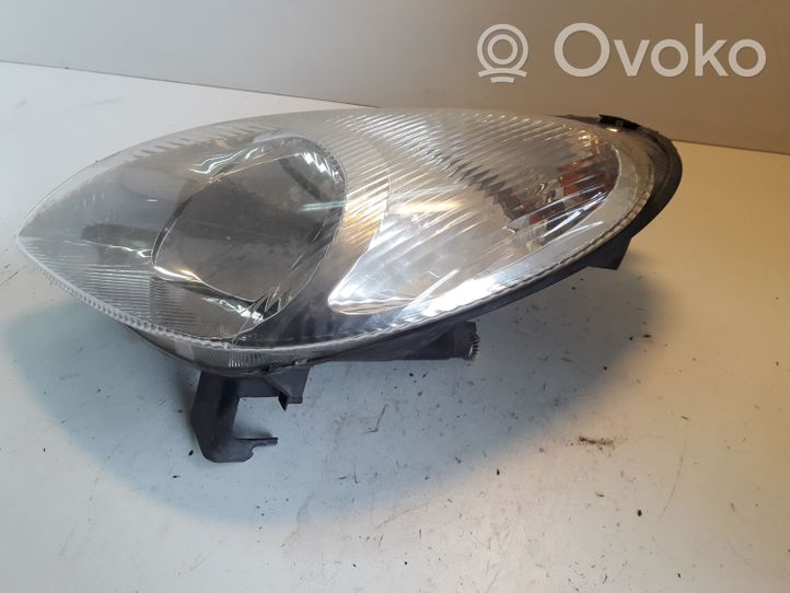 Citroen Xsara Picasso Phare frontale 9631495180