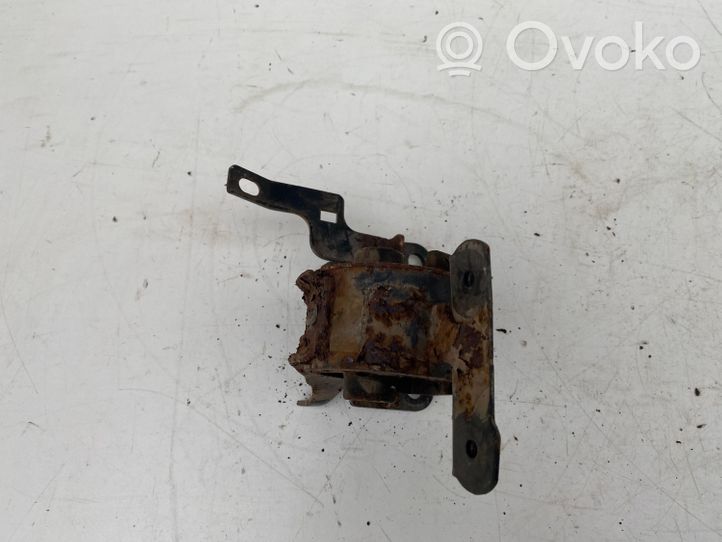 Toyota Corolla E110 Engine mount bracket 