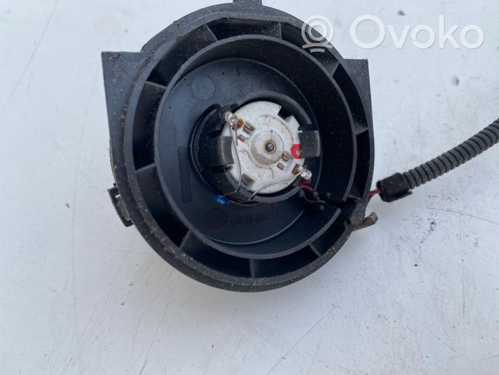 Volvo S80 Ventilador de unidad de control/módulo del motor 8666595