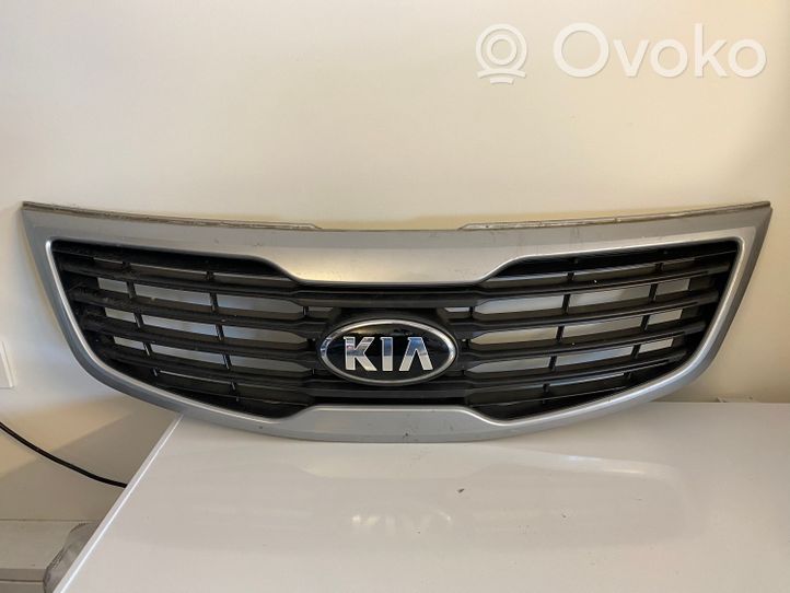 KIA Sportage Etupuskurin ylempi jäähdytinsäleikkö 863513U000