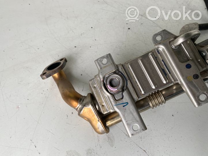 Toyota Avensis T270 Valvola di raffreddamento EGR 256010R020