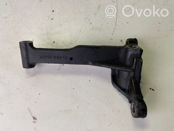 Toyota Avensis T270 Supporto di montaggio del motore (usato) 3311805010