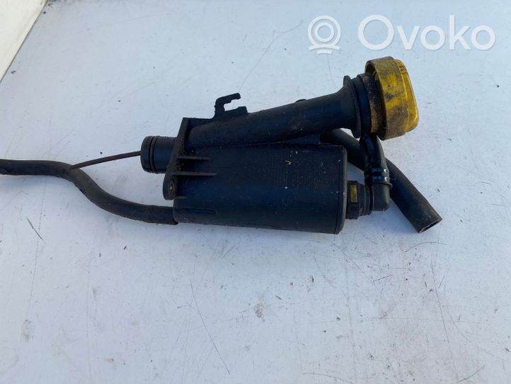 Renault Scenic I Tubo di riempimento dell’olio 8200082486