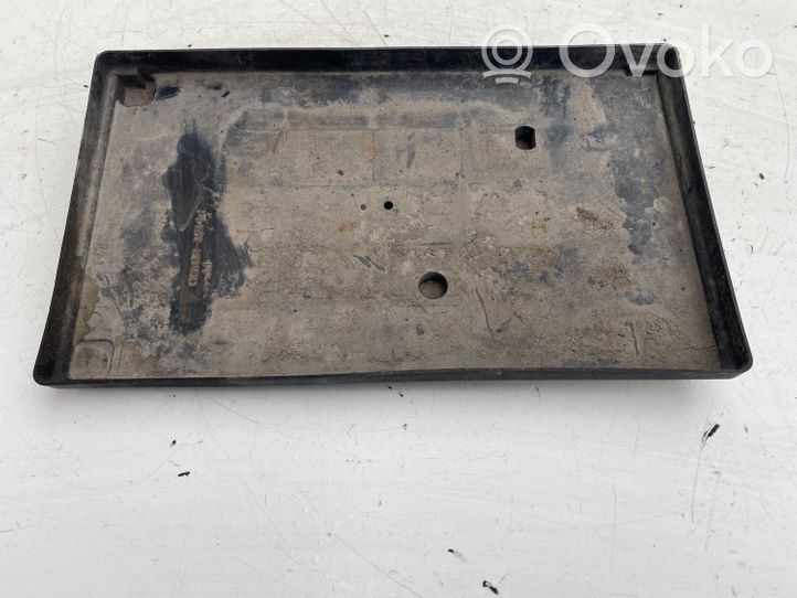 Toyota Avensis Verso Vassoio batteria 7443120100