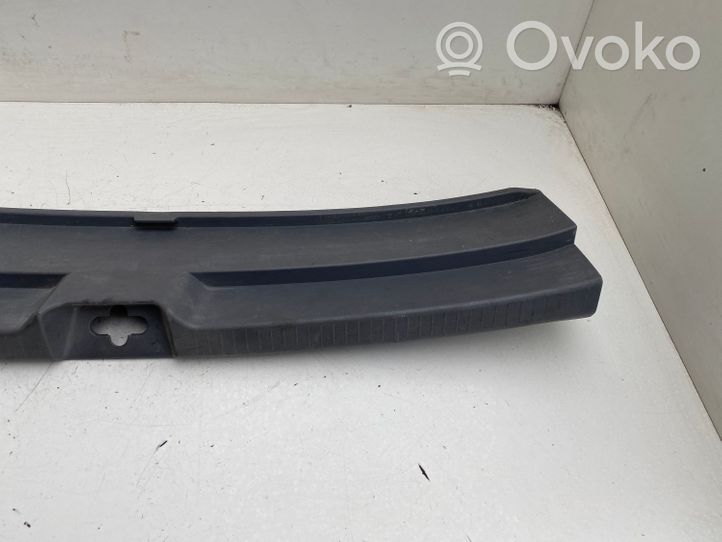 Toyota Avensis Verso Tavaratilan kynnyksen suoja 6793544030