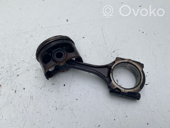 Toyota Picnic Piston with connecting rod 8430