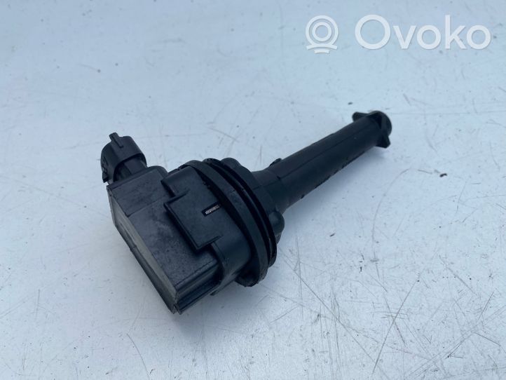 Volvo XC70 Bobine d'allumage haute tension 0221604001