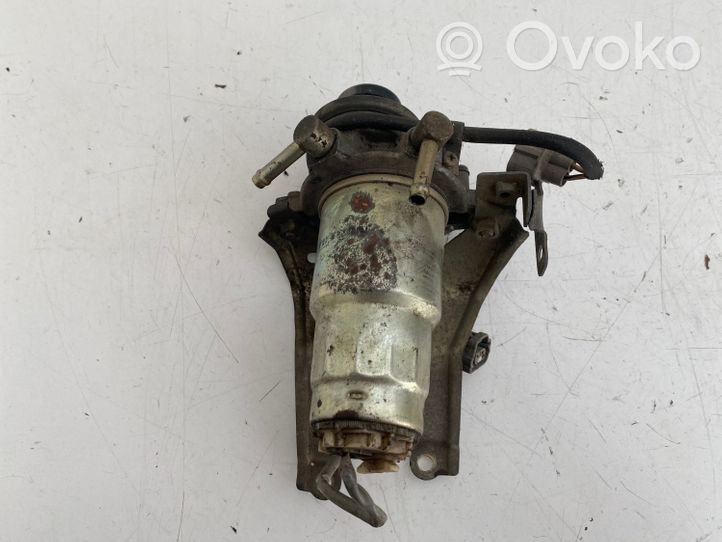 Toyota Avensis T220 Filtre à carburant 