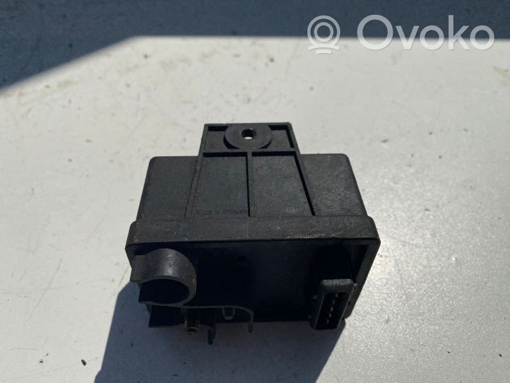 Peugeot 806 Przekaźnik / Modul układu ogrzewania wstępnego 0281003005