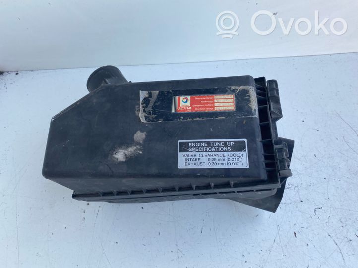 Toyota Avensis T220 Air filter box 