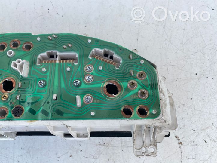 Toyota Corolla E90 Geschwindigkeitsmesser Cockpit 832001A461