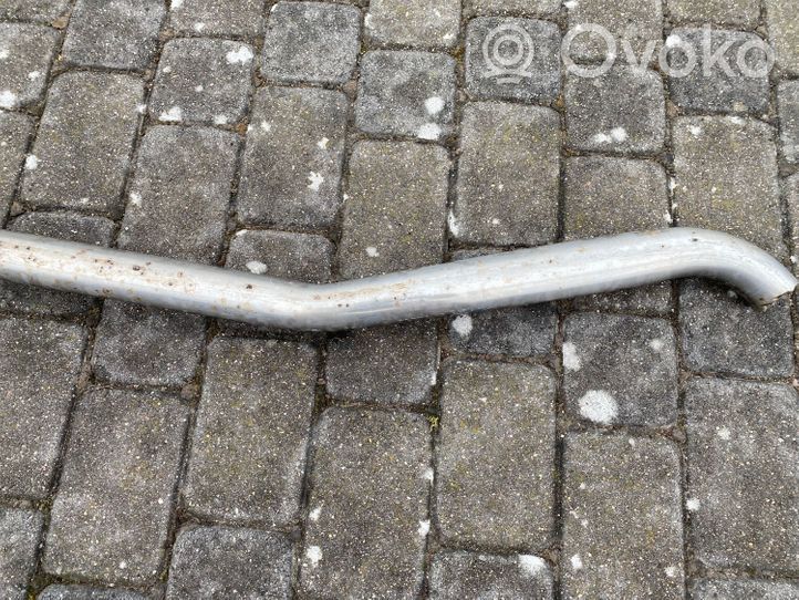 Toyota Avensis T220 Muffler/silencer 30B01