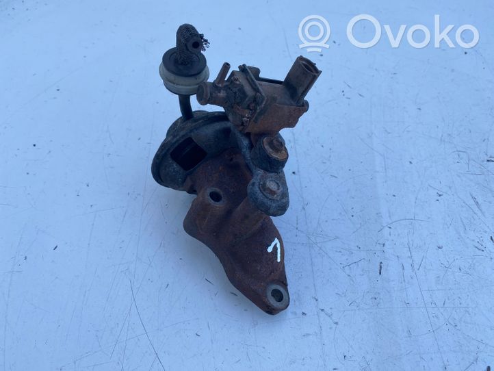 Toyota Avensis T220 EGR valve 2580027010