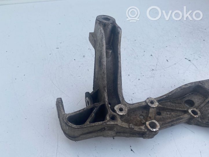 Volkswagen Golf V Altra parte della sospensione anteriore 1K0199296F