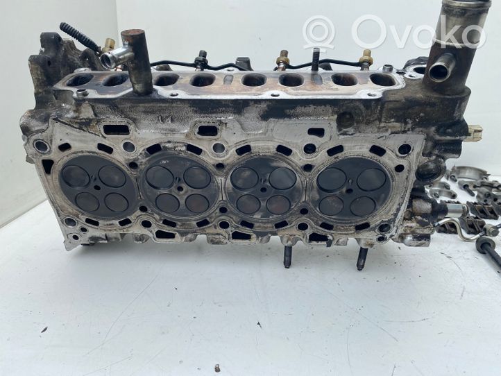 Toyota Avensis T250 Culasse moteur 112010R011