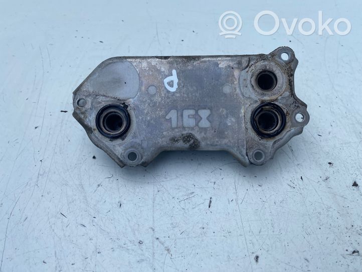 Toyota Avensis T250 Supporto di montaggio del filtro dell’olio 157100R01000