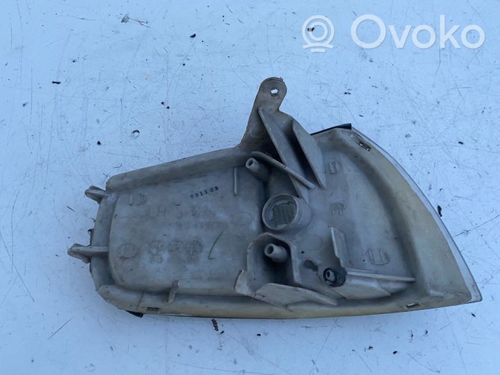 Toyota Camry Frontblinker 171119B