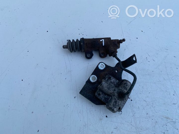 Toyota Corolla Verso E121 Clutch slave cylinder 