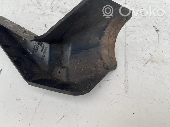 Volvo S70  V70  V70 XC Altra parte del vano motore 9447184