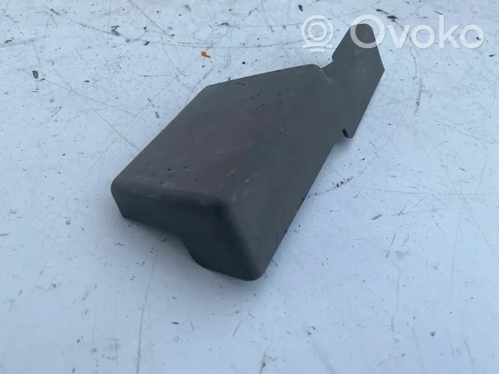 Audi A6 Allroad C5 Cache rail de siège conducteur avant 8L0881349B