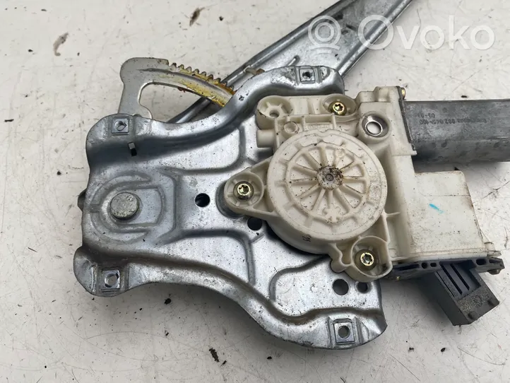 Toyota Avensis T250 Elektryczny podnośnik szyby drzwi tylnych 6983005100