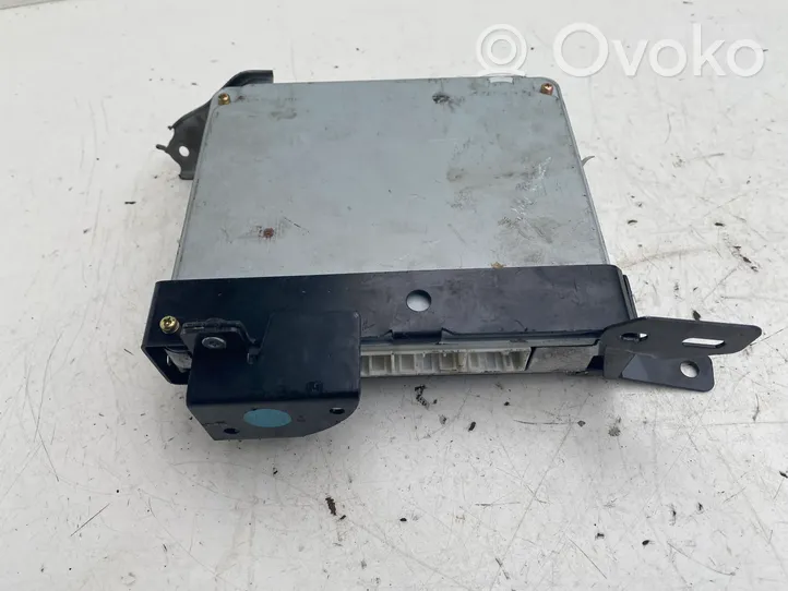 Toyota Avensis T250 Engine control unit/module 8966105690