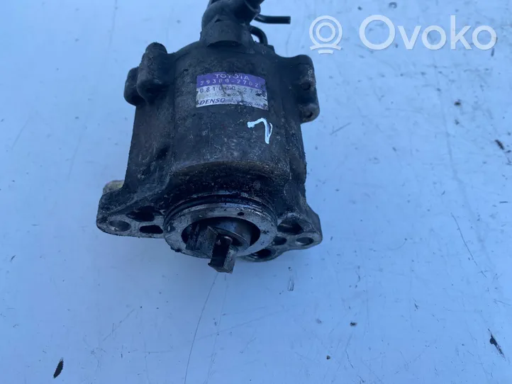 Toyota Avensis T250 Pompe à vide 2930027020