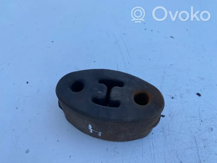 Volvo S80 Staffa/supporto di montaggio della marmitta 09186408