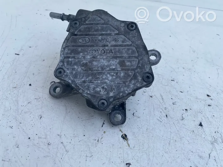 Toyota Avensis T250 Vakuumo pompa 21040695