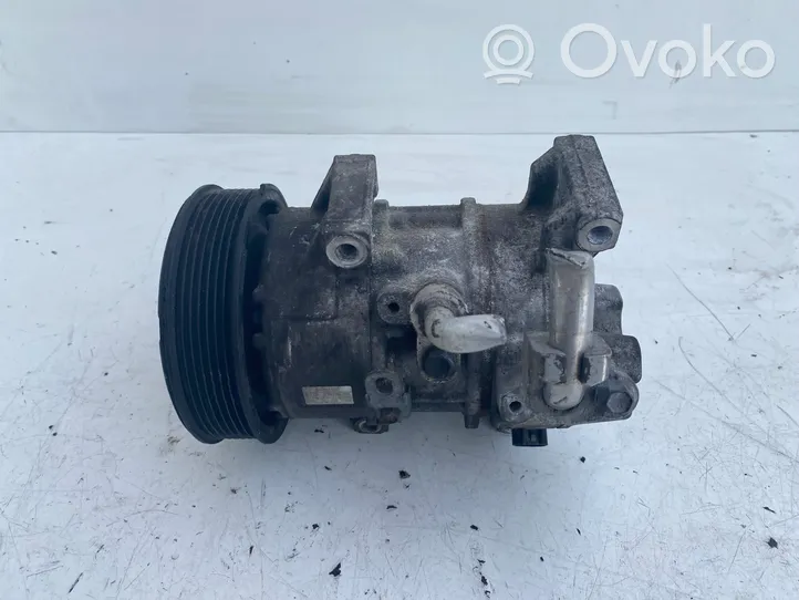 Toyota Avensis T250 Ilmastointilaitteen kompressorin pumppu (A/C) 4472601745