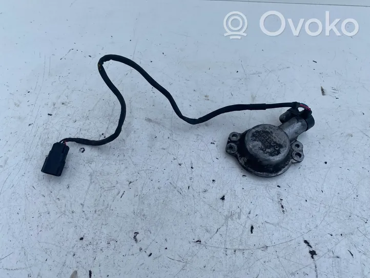 Volvo V70 Camshaft position sensor 9186812