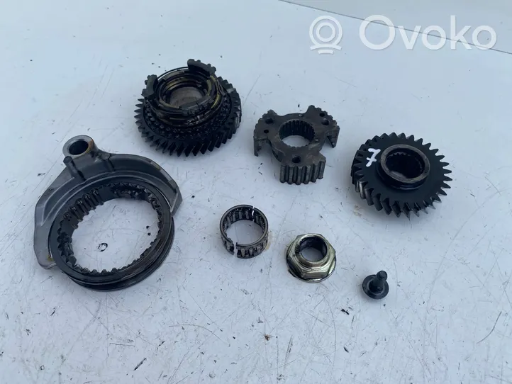 Toyota Avensis T250 Fifth/5th gear pinion 