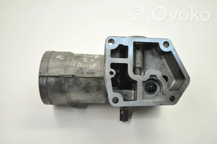 Audi A3 S3 8V Nakrętka filtra oleju 045115389E