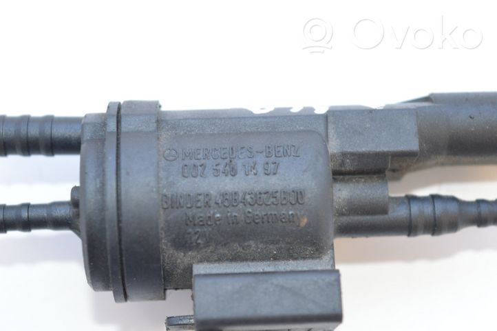 Mercedes-Benz A W168 Capteur de pression des gaz d'échappement 0025401497