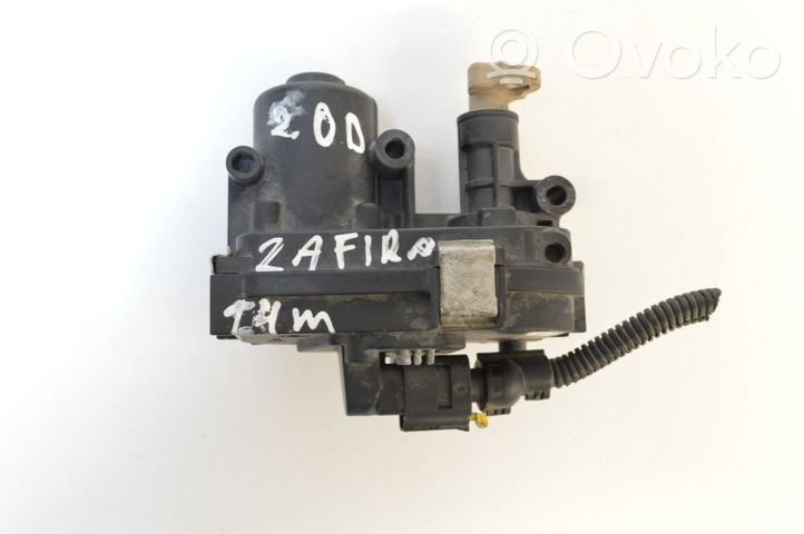 Opel Zafira C Imusarjan venttiilin käyttömoottori 8681KMV8N