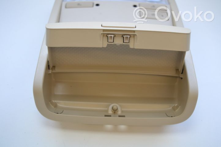 Volkswagen Jetta VI Front seat light 561868837A