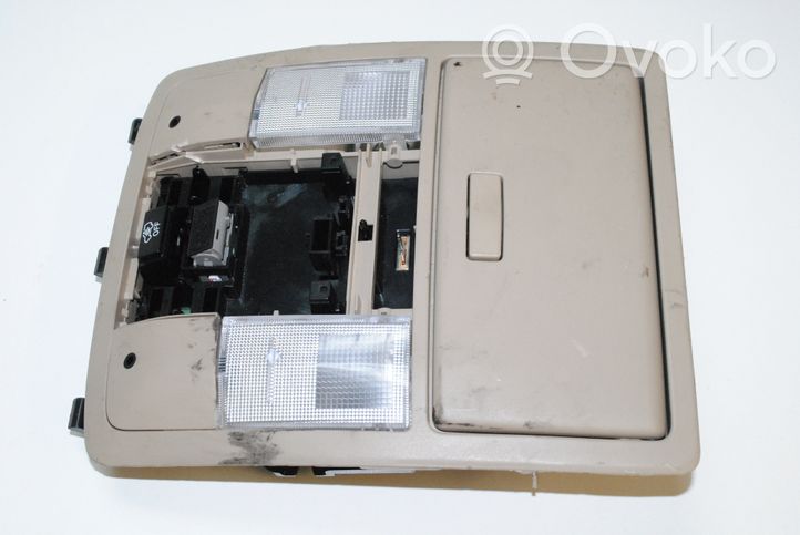 Toyota Land Cruiser (J150) Illuminazione sedili anteriori 8A614033G