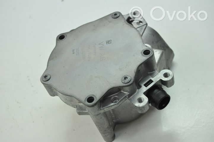 Volkswagen PASSAT B8 Vacuum pump 06L145100F