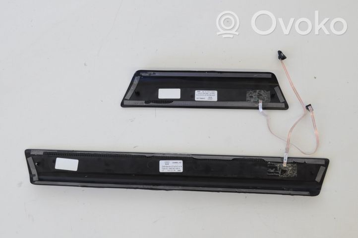 Audi Q7 4M Set di rifiniture davanzale (interno) 4M047405