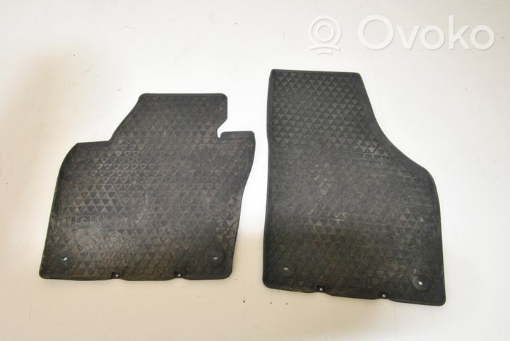 Volkswagen Tiguan Set di tappetini per auto 5N1061502