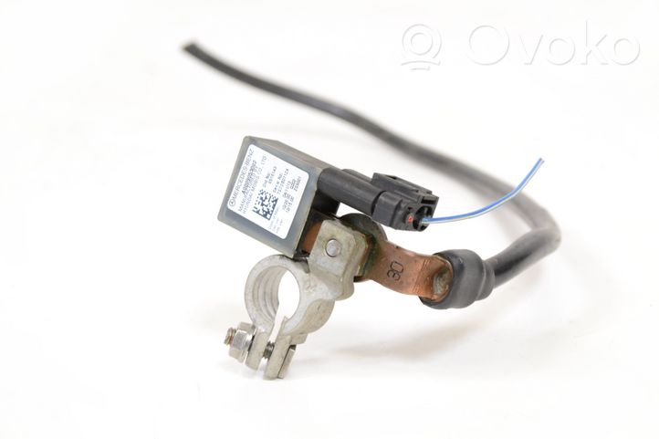 Mercedes-Benz E A207 Cableado positivo A0009053002