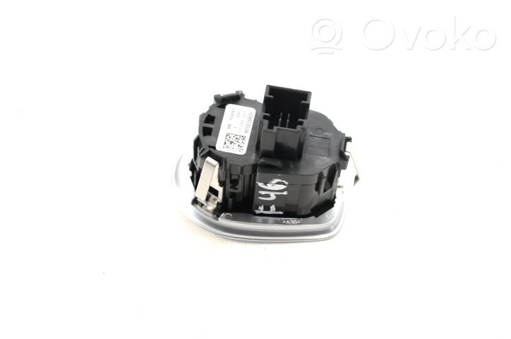 BMW 2 F46 Bouton poussoir de démarrage du moteur 9289135