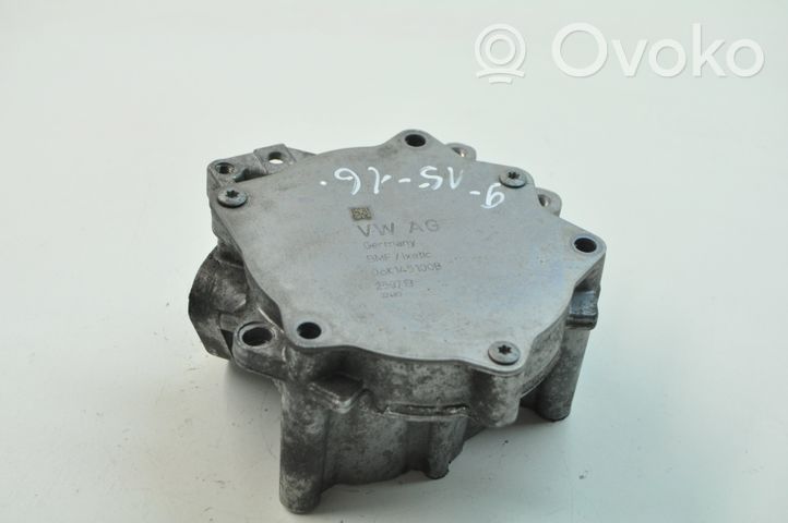 Audi A3 S3 8V Alipainepumppu 06K145100B