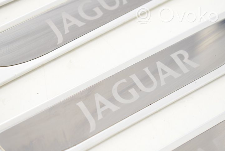 Jaguar S-Type Garniture de protection de seuil intérieur 1R8313244AD