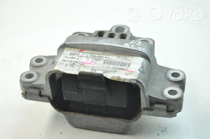 Volkswagen Scirocco Supporto di montaggio del motore 1K0199555AQ