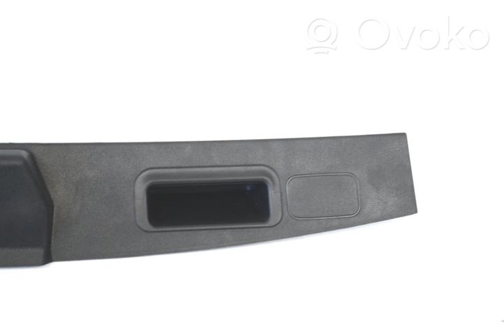 Mercedes-Benz ML W164 Rivestimento di protezione sottoporta del bagagliaio/baule A1647400030