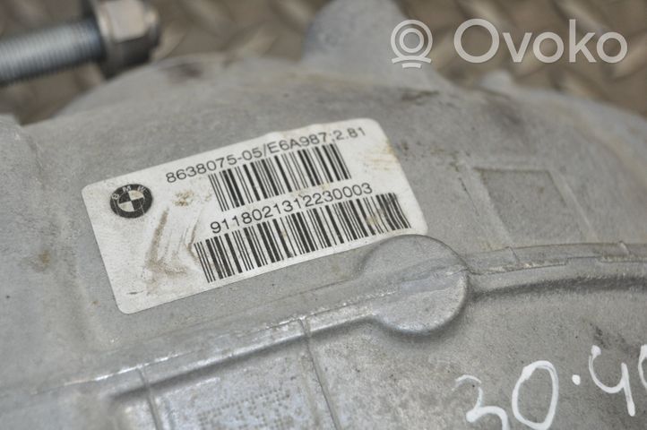 BMW 7 G11 G12 Mechanizm różnicowy tylny / Dyferencjał 8638075