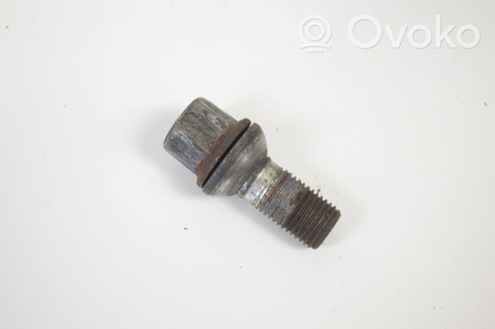 Audi A4 S4 B8 8K Mutterit/pultit 