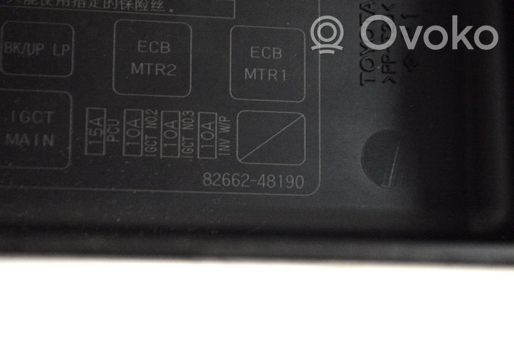 Toyota RAV 4 (XA40) Skrzynka bezpieczników / Komplet 8266248190
